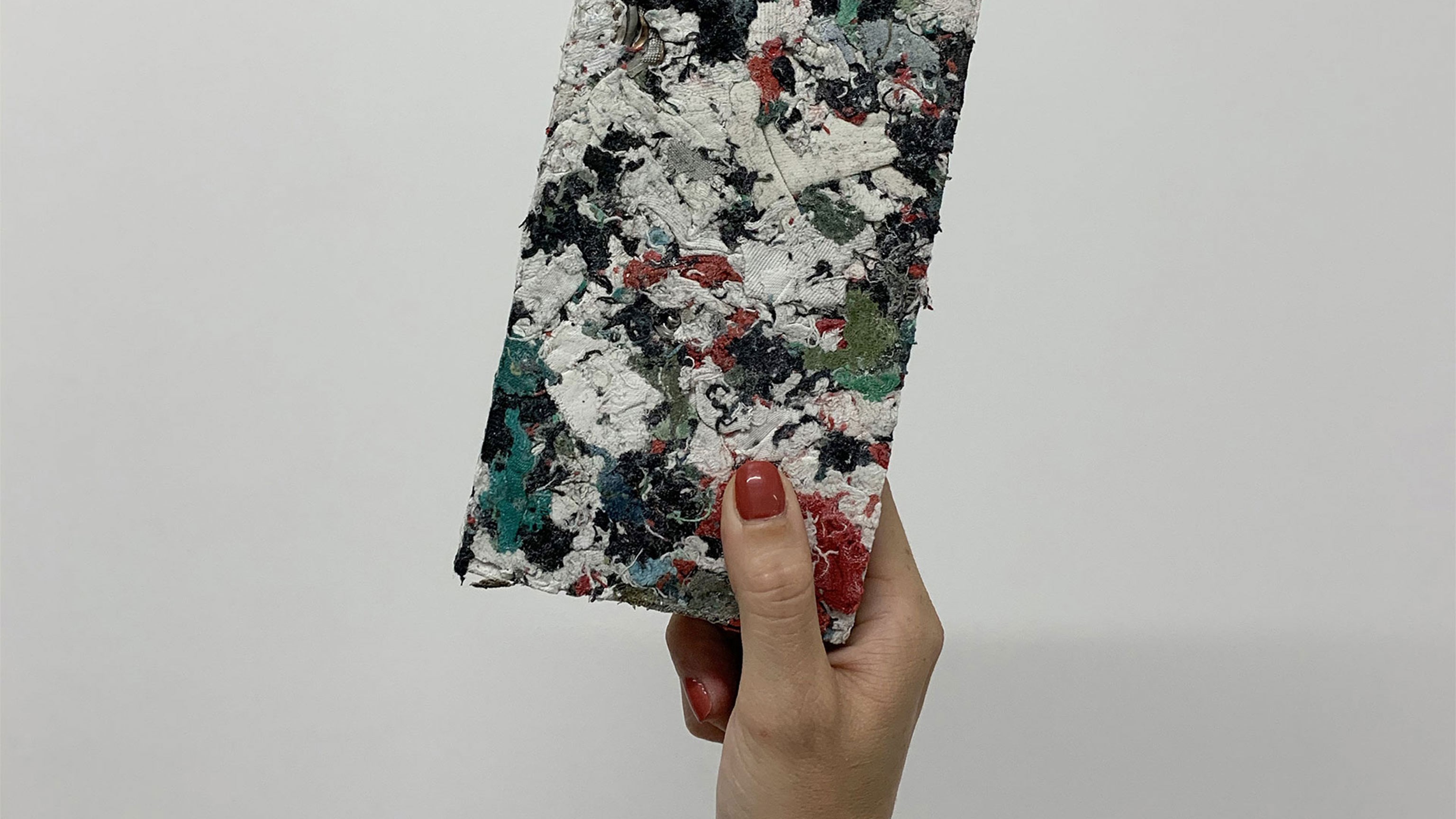 Minivoices - FabBRICK - Textilverschwendung